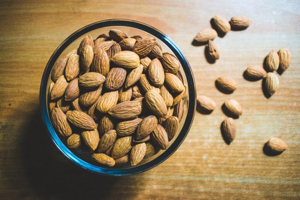 almond, dry fruits, health-3849414.jpg