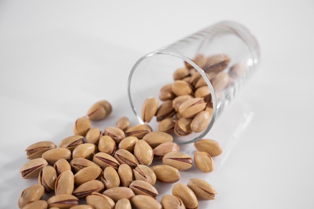 pistachios, nuts, food-5593527.jpg